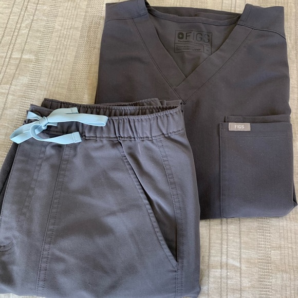 Figs Other - Men's Figs Size Medium